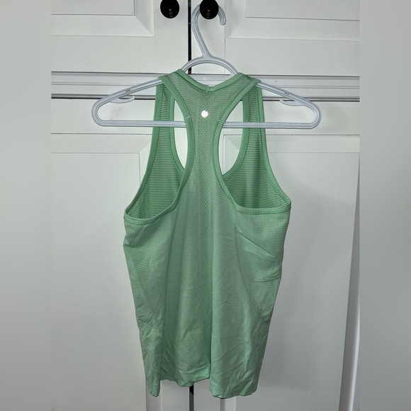 Lululemon Workout Set - Picture 4 of 5